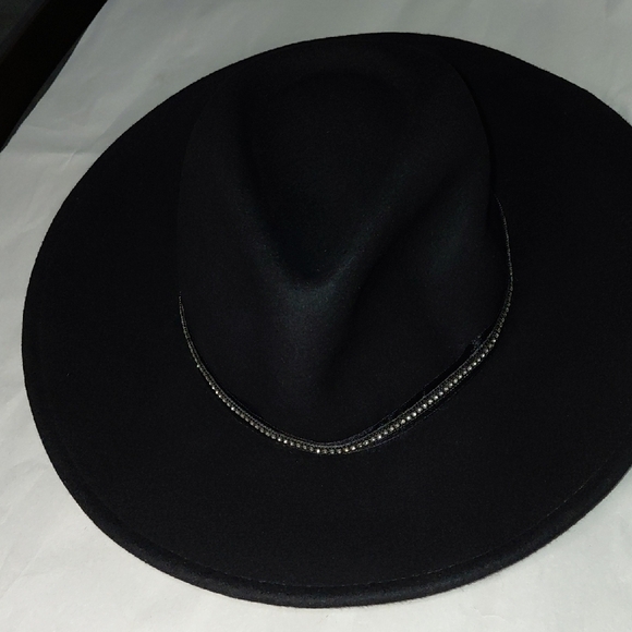 Zara Black Fedora with Silver Accent - Picture 3 of 7